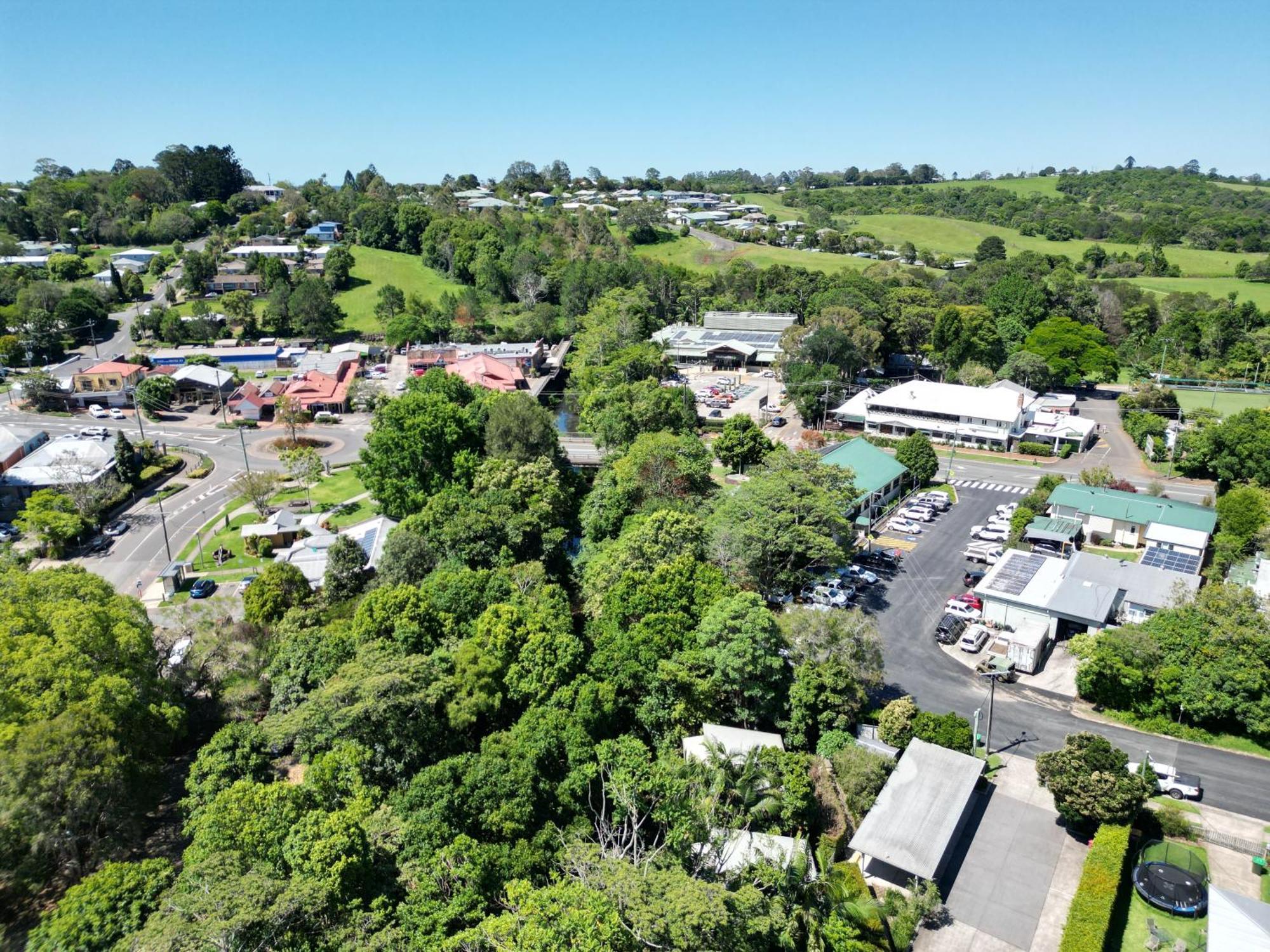 Tranquil Getaways On Obi Maleny Hotel Exterior photo