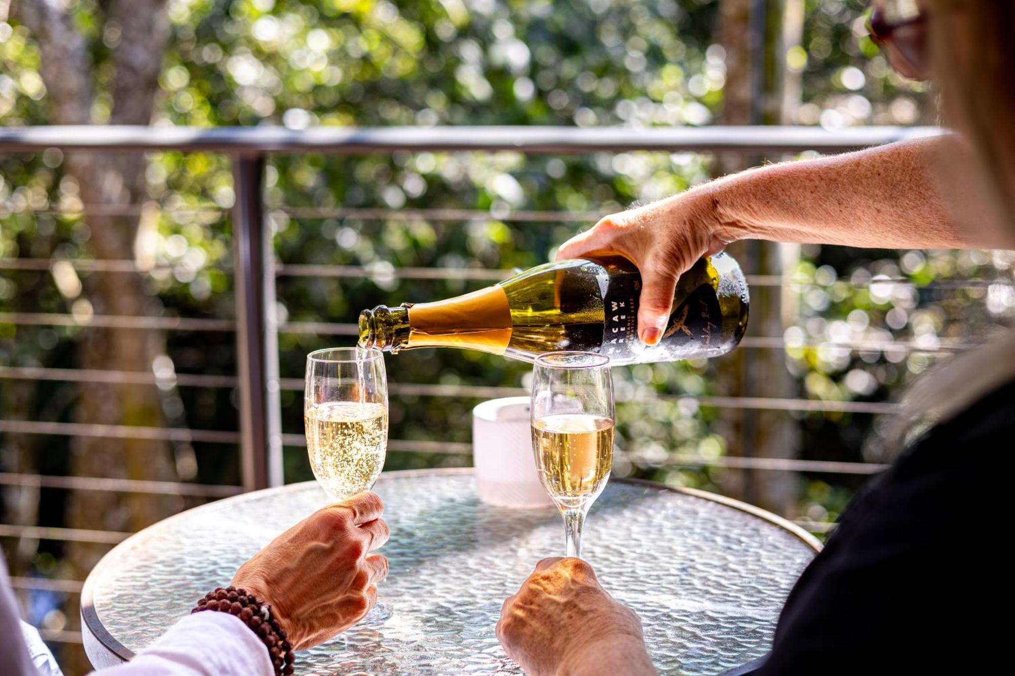 Tranquil Getaways On Obi Maleny Hotel Exterior photo