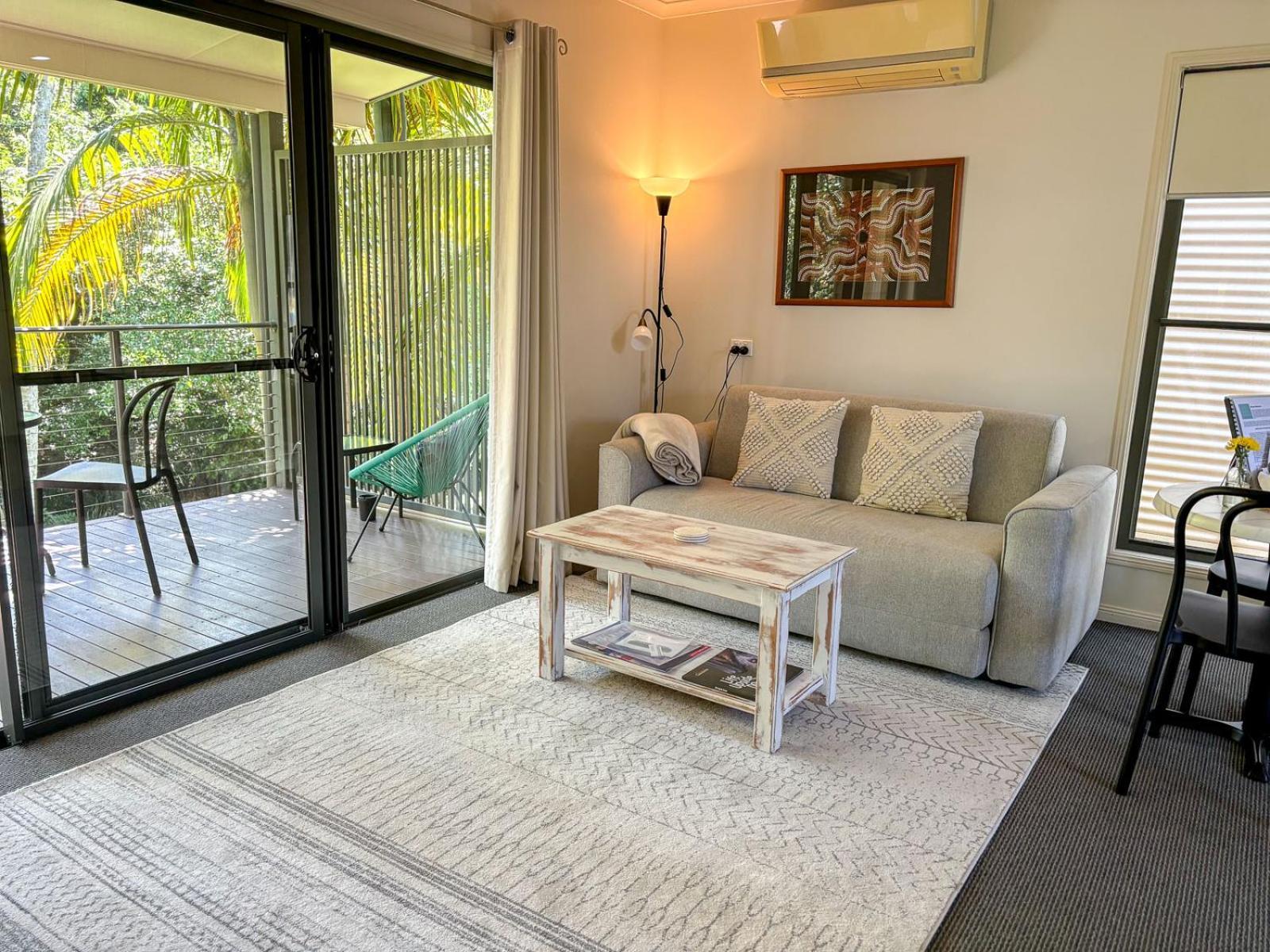 Tranquil Getaways On Obi Maleny Hotel Room photo